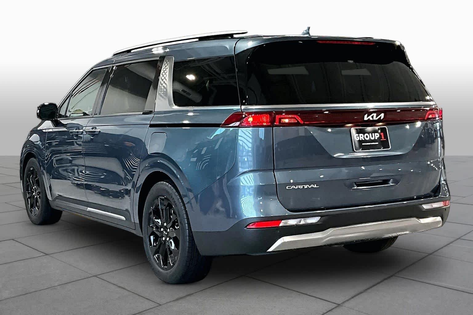 Certified Used 2024 Astra Blue Kia SX image 11