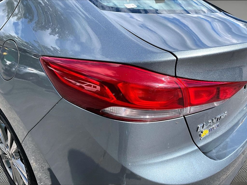 Used 2018 Galactic Gray Hyundai SEL image 34