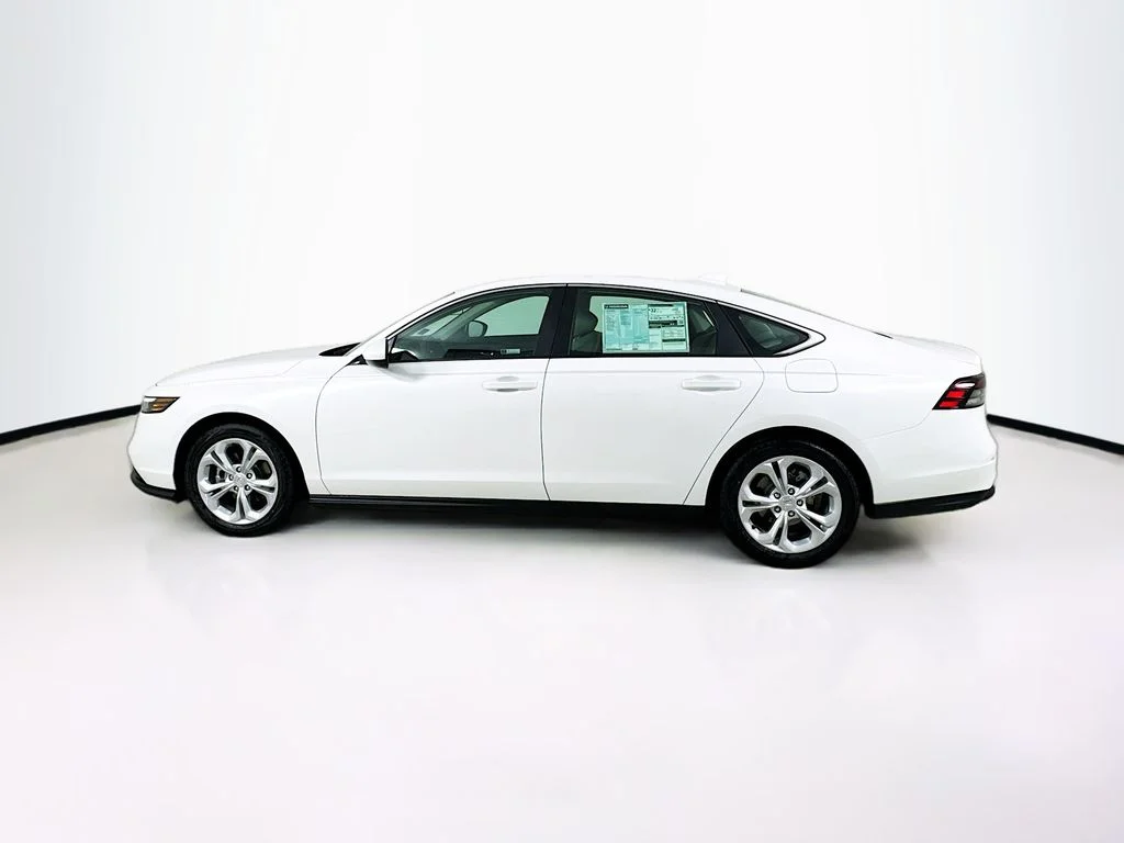 New 2026 Platinum White Pearl Honda LX image 5