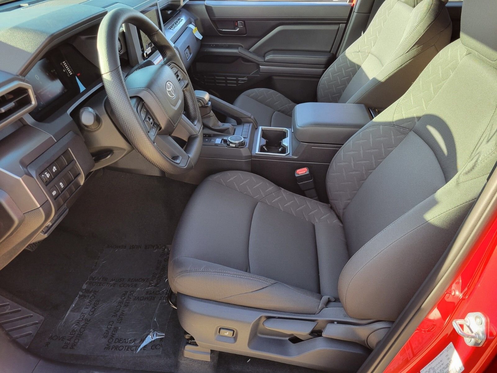 2026 Toyota Tacoma SR5 - Photo 8