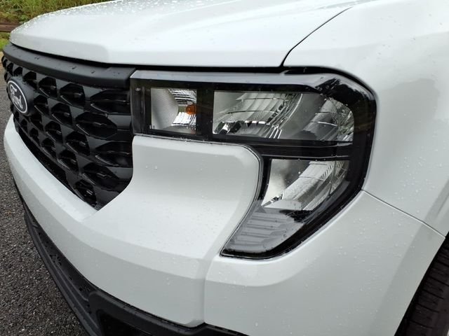 New 2026 Oxford White Ford XLT image 5