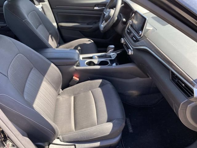 Used 2024 Black Nissan 2.5 SV image 22
