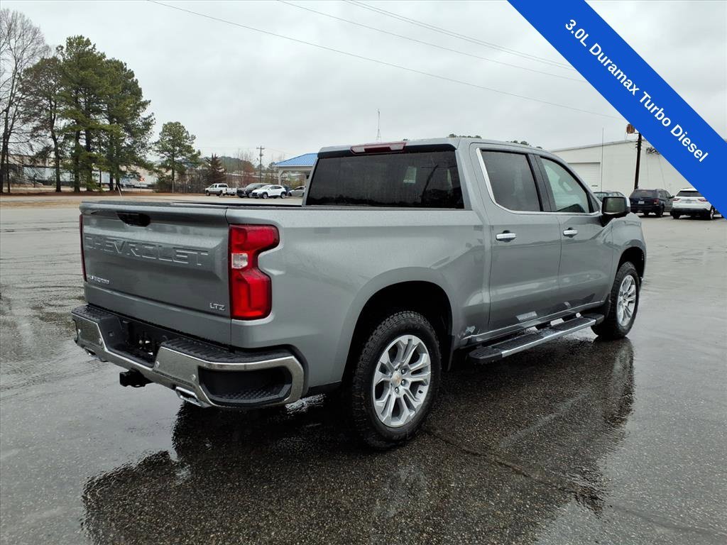 2026 Chevrolet Silverado 1500 LTZ - Photo 5