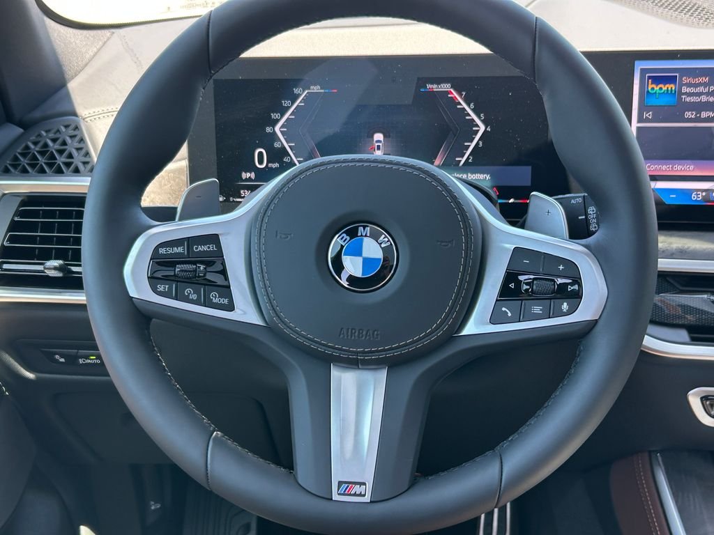 New 2026 Mineral White Metallic BMW xDrive40i image 17