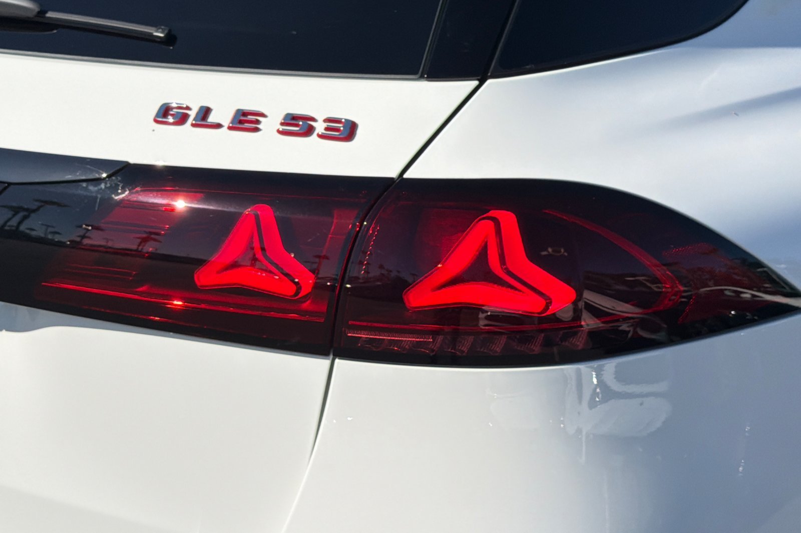 New 2027 Polar White Mercedes-Benz AMG® GLE 53e image 15