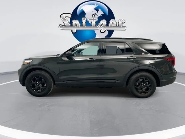 Used 2022 Green Ford Timberline image 6