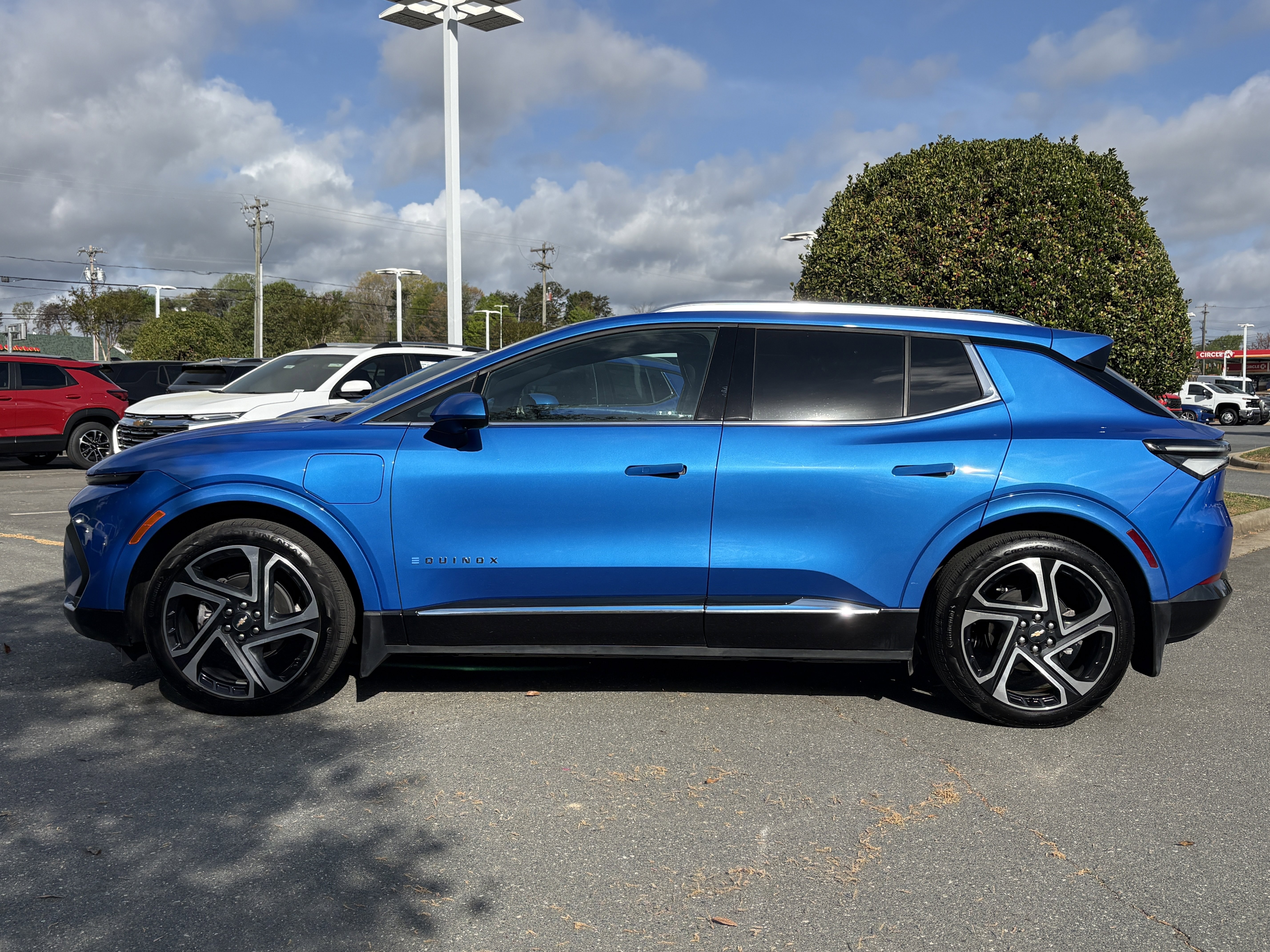 Used 2024 Chevrolet Equinox EV LT with VIN 3GN7DMRP2RS296064 for sale in Burlington, NC