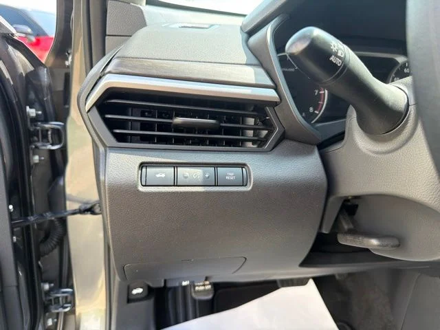Used 2025 Gray Nissan 2.5 SV image 29