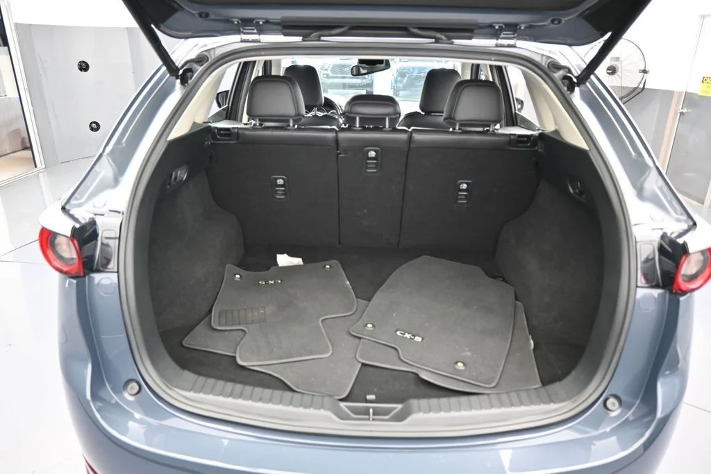 Used 2021 Polymetal Gray Mazda Carbon Edition image 42
