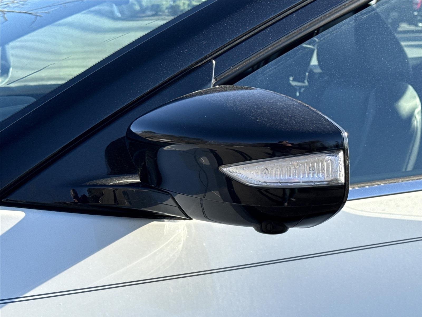 2023 Nissan Maxima SR - Photo 32