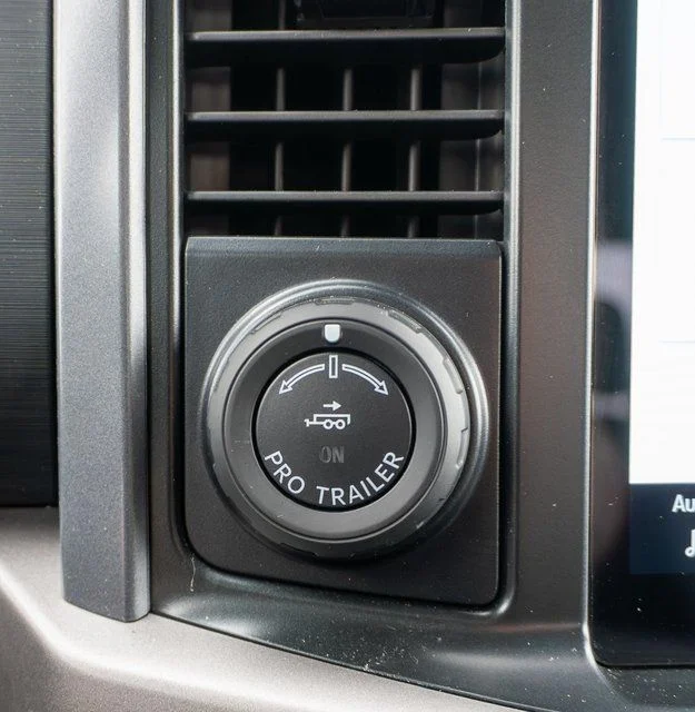 Used 2024 Black Ford XLT image 23
