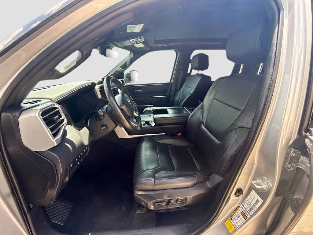 Used 2023 Silver Toyota Platinum image 23