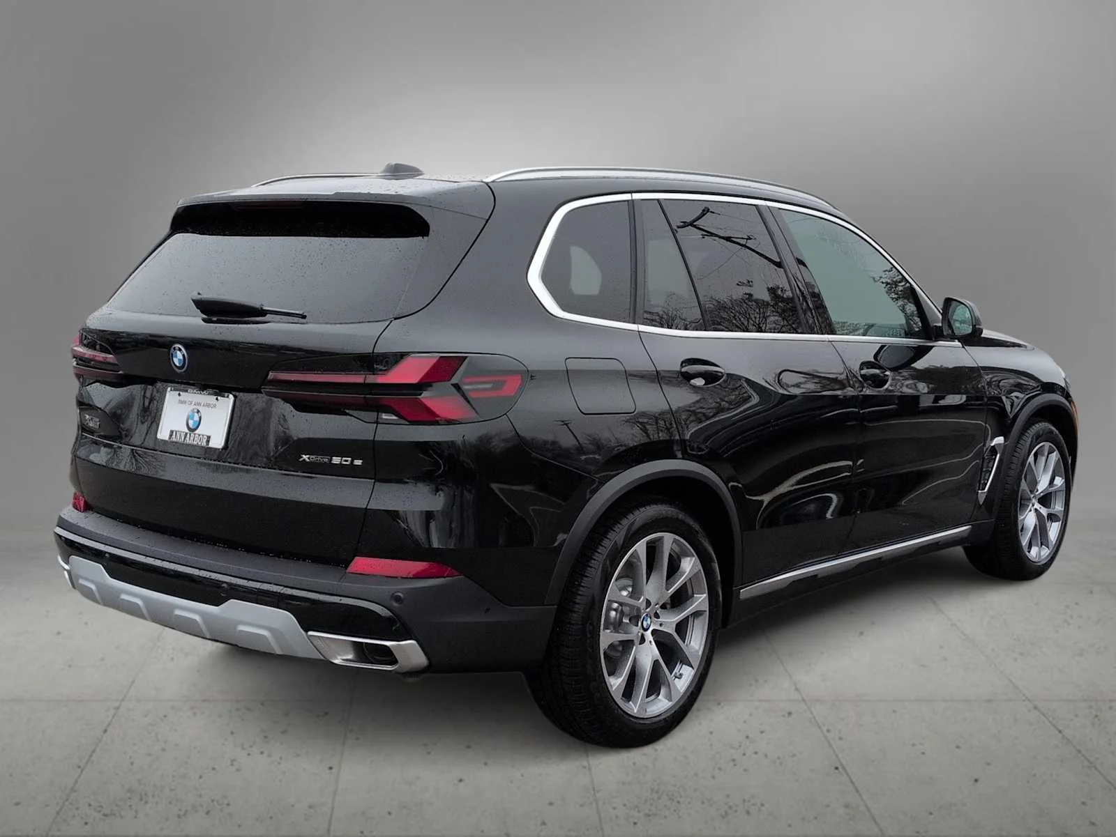 Used 2026 Black Sapphire Metallic BMW xDrive50e image 8