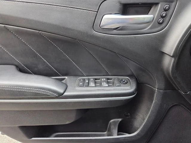 Used 2021 Black Dodge R/T Scat Pack Widebody image 31