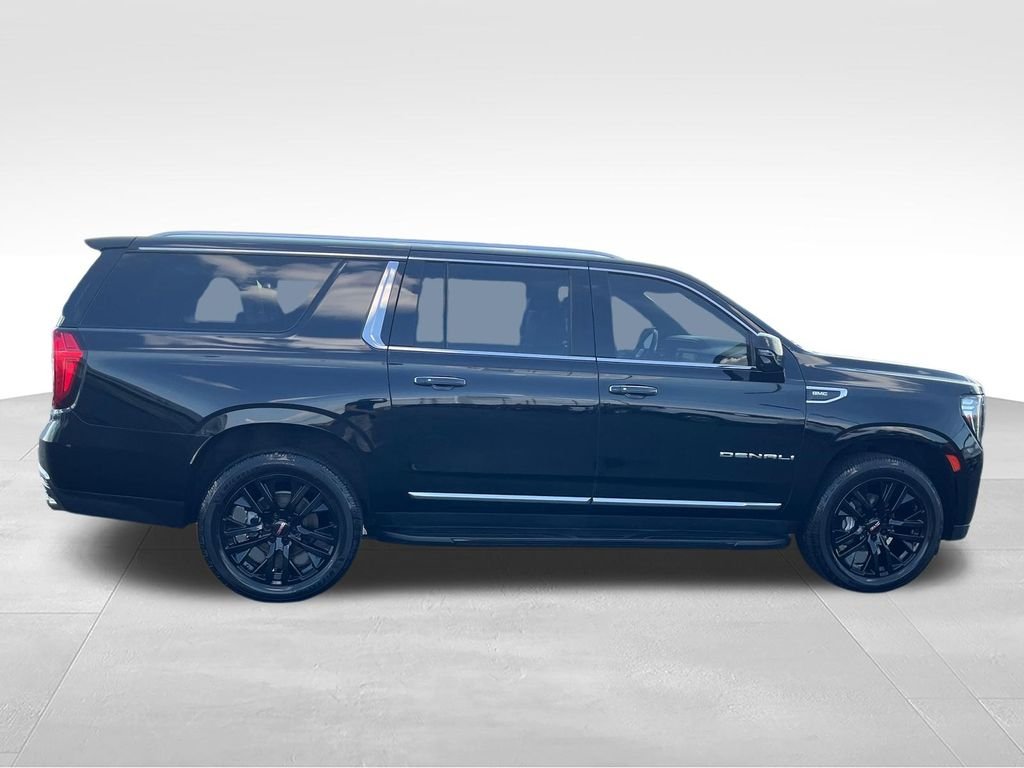 Used 2021 Black GMC Denali image 6