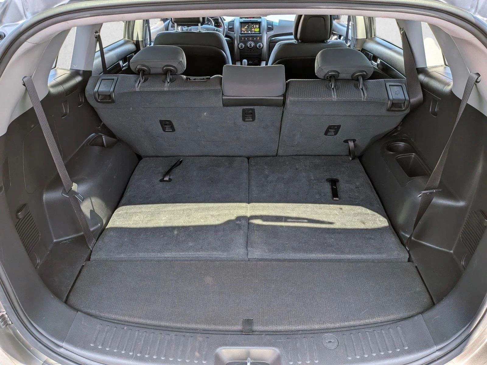 Used 2013 Titanium Silver Kia LX image 6