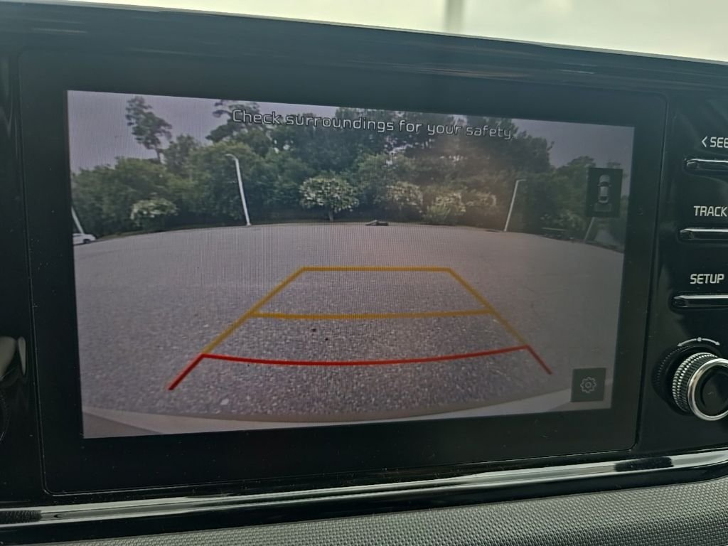 Used 2022 Beige Kia LXS image 19