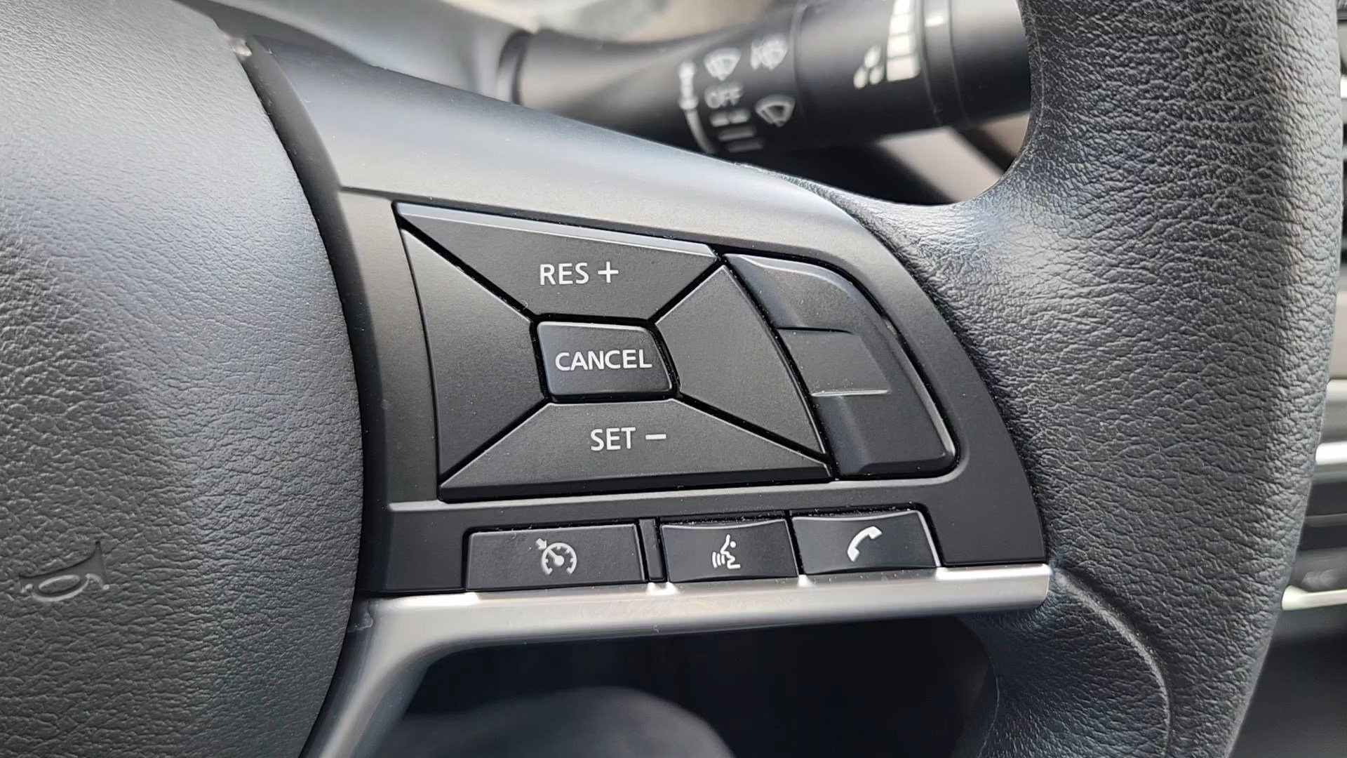 Used 2025 Black Nissan SV image 13