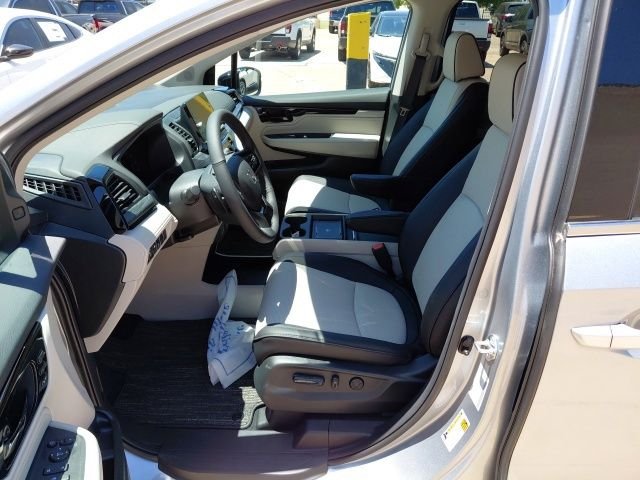 New 2026 Solar Silver Metallic Honda Elite image 26