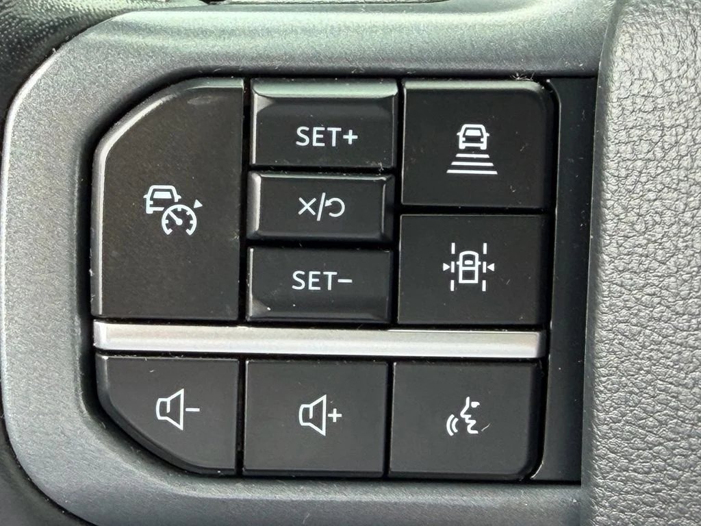 Used 2024 White Ford Lariat image 32