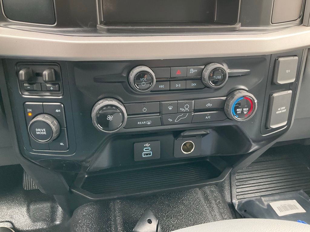 New 2026 Oxford White Ford F-450® XL image 12