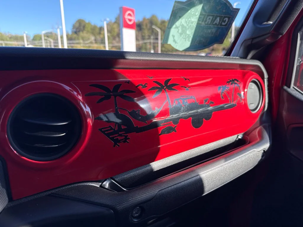 Used 2021 Firecracker Red Clea Jeep Sport S image 15