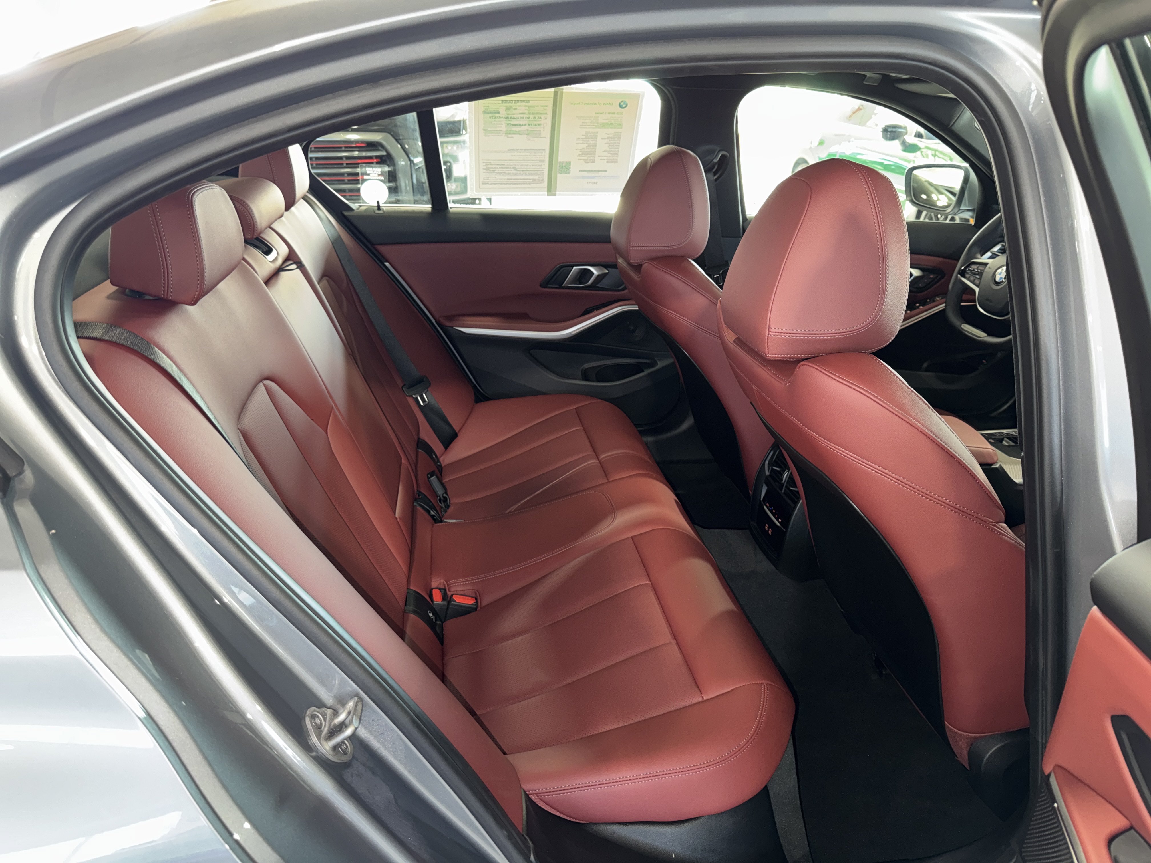 Used 2025 Skyscraper Grey Metallic BMW 330i image 12