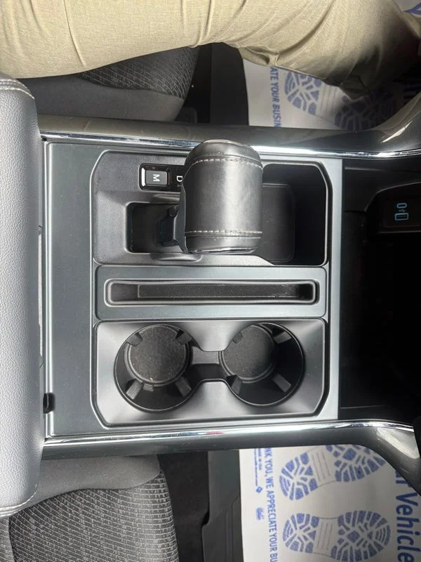 Used 2021 White Ford XLT image 25