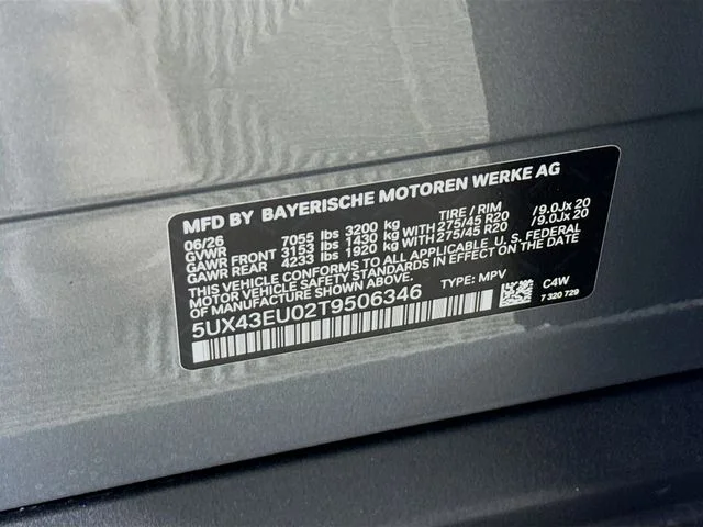 Used 2026 Gray BMW xDrive50e image 33