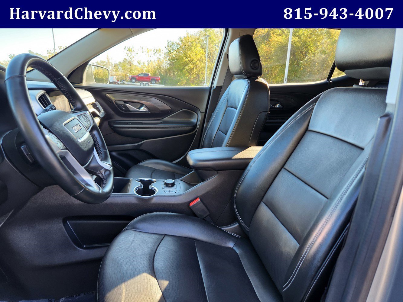 2024 GMC Terrain SLT - Photo 25