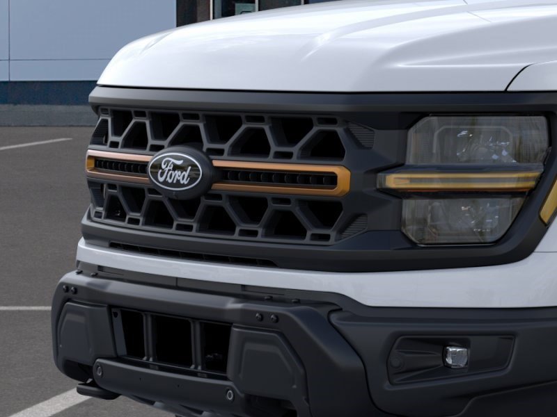 New 2026 Oxford White Ford Tremor image 18