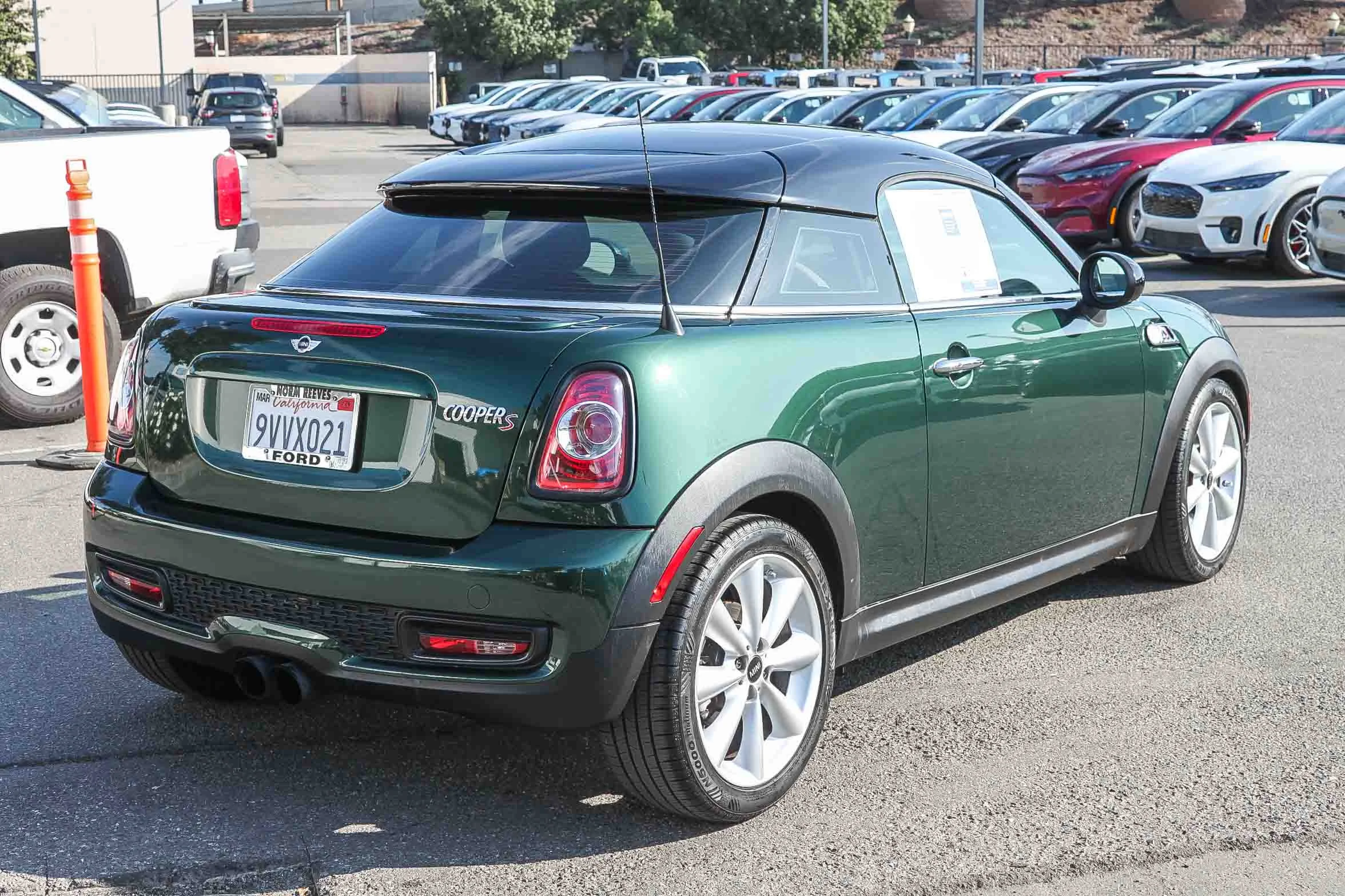 Used 2012  MINI  image 8