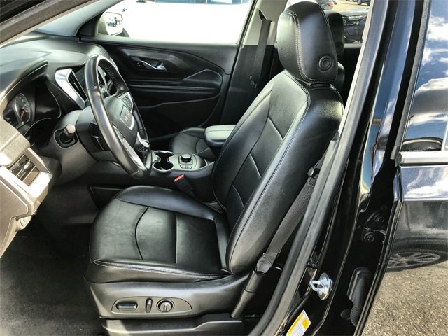 2024 Gmc Terrain SLT photo 2