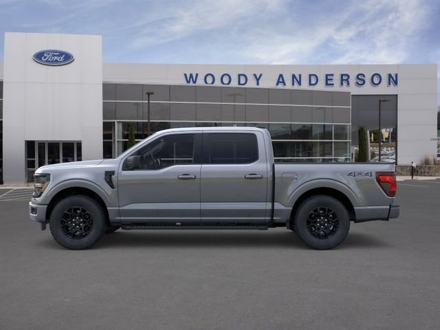 New 2026 Carbonized Gray Metallic Ford XLT image 3
