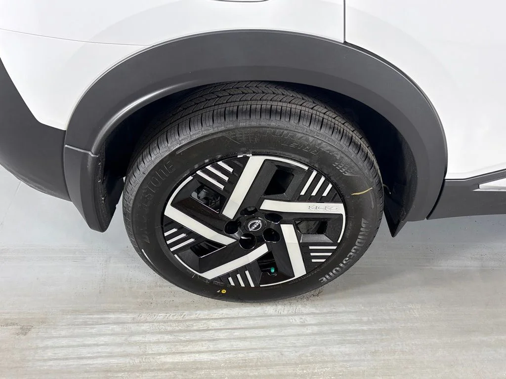 New 2026 White Nissan SV image 10