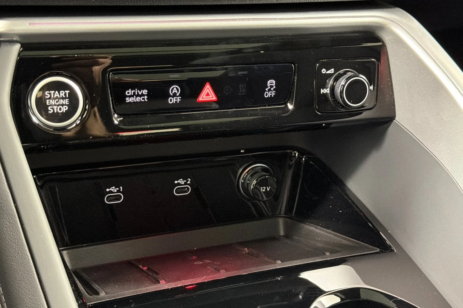 New 2026 Daytona Gray Metallic Audi Premium 2.0 TFSI quattro image 20