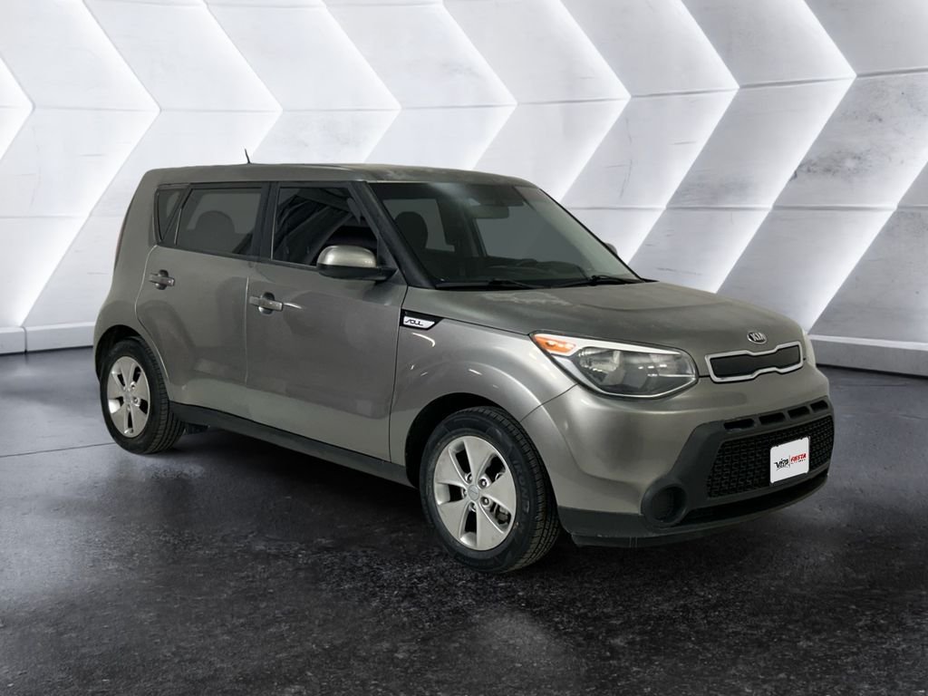 Used 2016 Gray Kia Base image 1