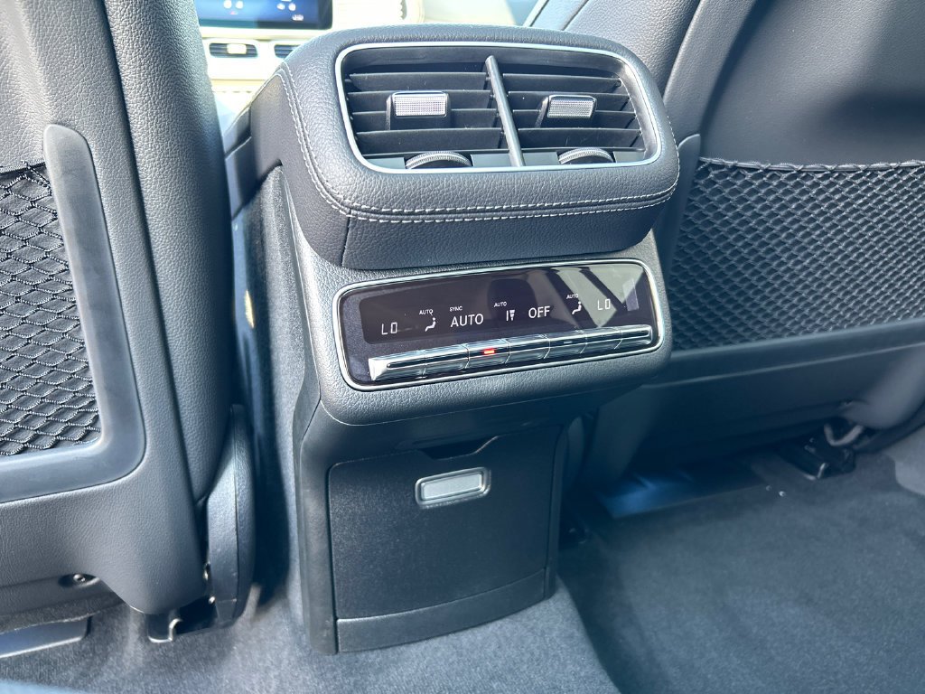 New 2026 MANUFAKTUR Alpine Grey Mercedes-Benz GLS 450 image 67