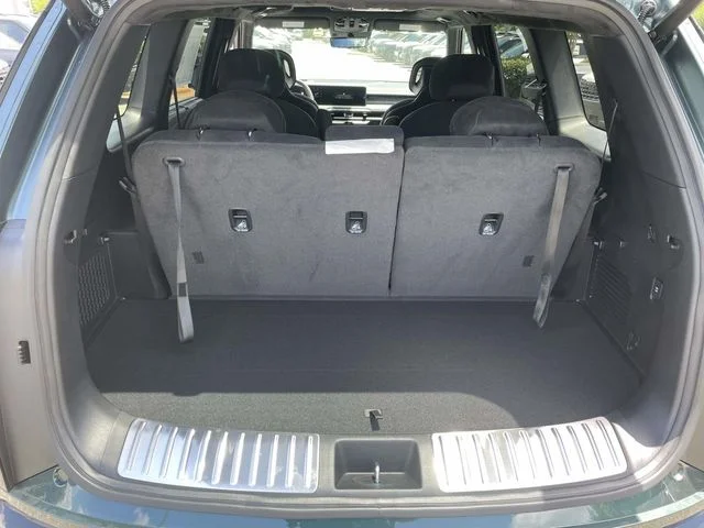 New 2027 Black / Jade Kia X-Line SX Prestige image 11