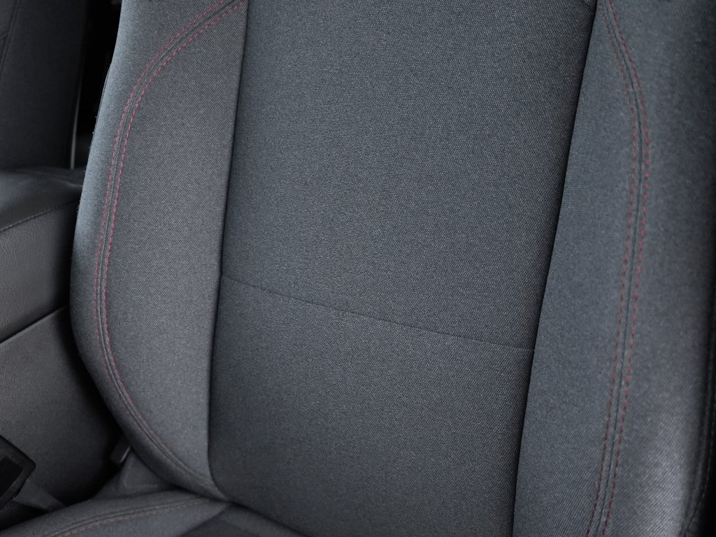 Used 2025 Black Clearcoat Jeep Rubicon image 27