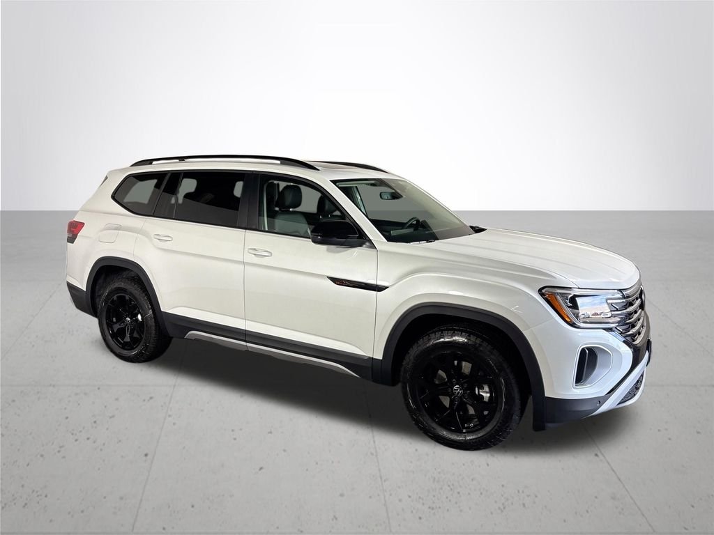 New 2026  Volkswagen 2.0T Peak Edition image 4