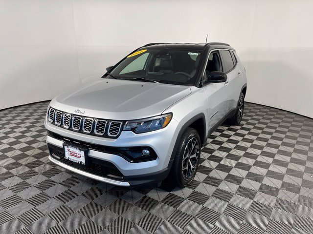 Used 2026 Silver Jeep Limited image 3