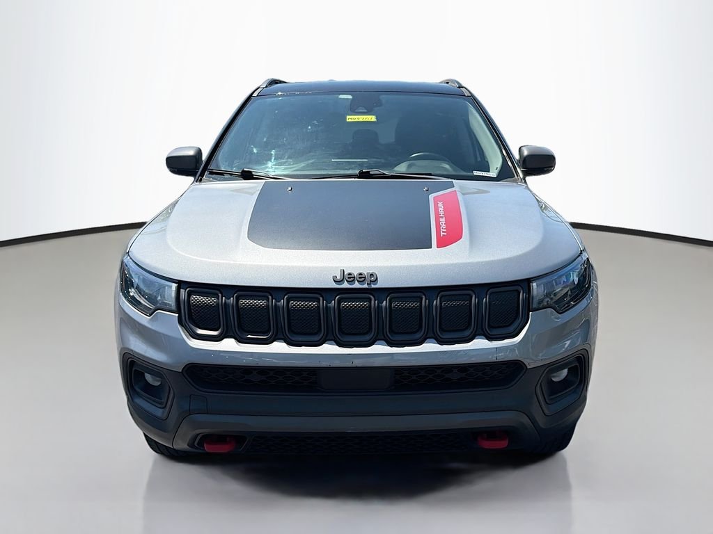 Used 2022 Billet Silver Metallic Clearcoat Jeep Trailhawk image 2