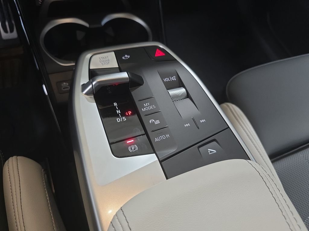 New 2026 Brooklyn Grey Metallic BMW xDrive28i image 12