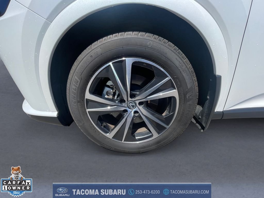 Used 2024 White Lexus 350 Premium image 9