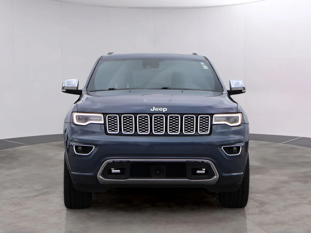 Used 2020 Blue Jeep Overland image 2