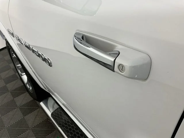 Used 2011 White Ram Laramie image 10