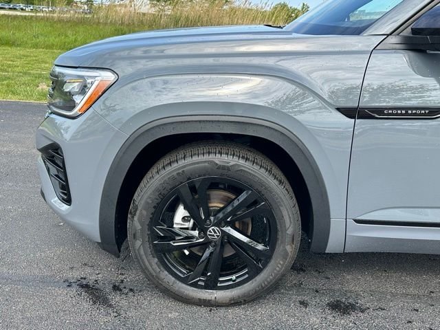 2026 Volkswagen Atlas Cross Sport SEL R-LINE - Photo 7