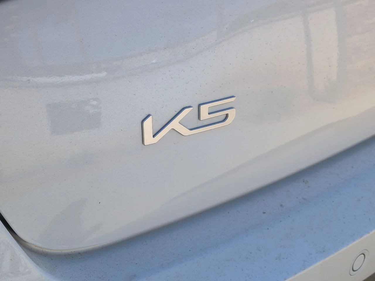 New 2026 Snow White Pearl Kia LXS FWD image 33