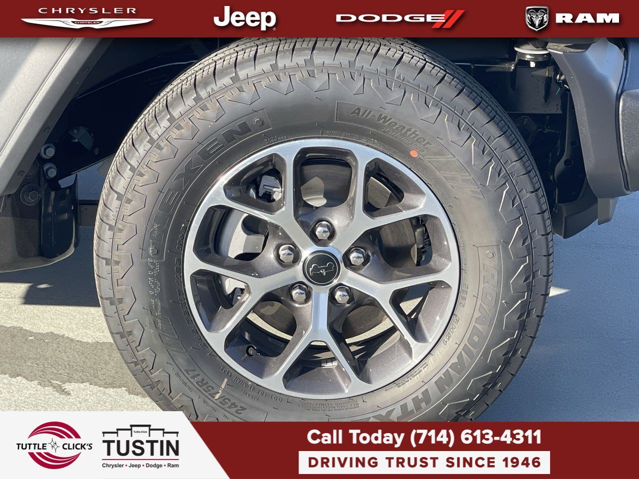 New 2026 Bright White Clear-Coat Exterior Paint Jeep Sport S image 10